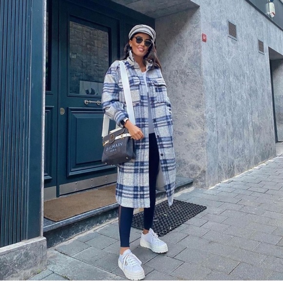 H&M Plaid Shacket Bloggers Favorite! - Picture 3 of 8